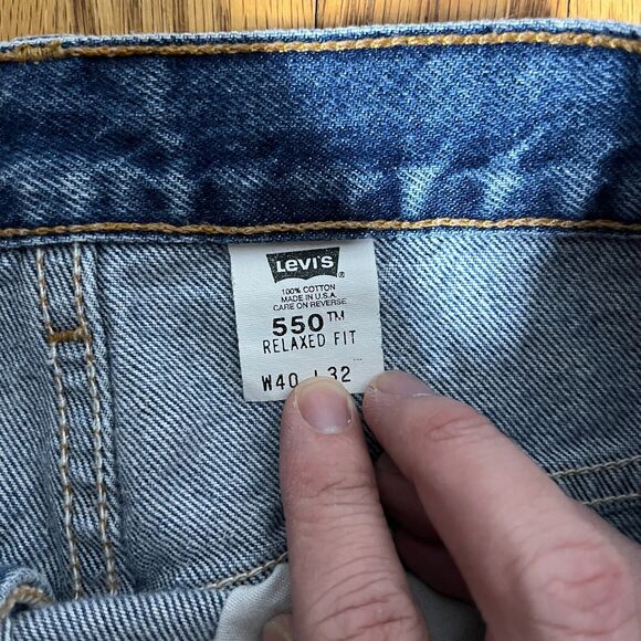 Vtg Levis 550 Jeans Mens 40x32 Relaxed Fit Blue Denim Made in USA Y2K 90s Baggy - Picture 2 of 11